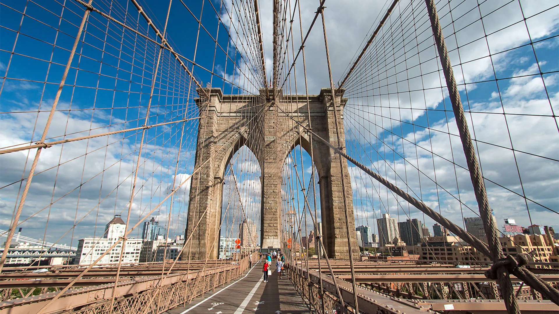 Brooklyn Bridge — today